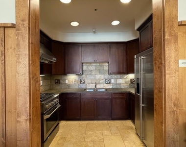 2881 Meridian Avenue - Photo Thumbnail 19
