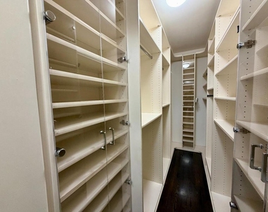 634 College Avenue - Photo Thumbnail 11
