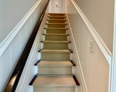 634 College Avenue - Photo Thumbnail 14