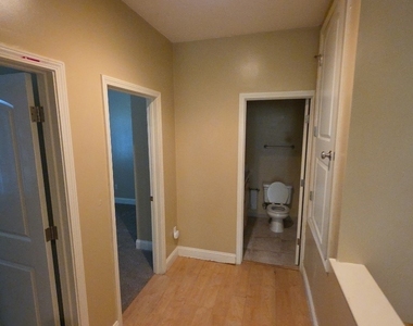 10401 Point Lakeview Road - Photo Thumbnail 2