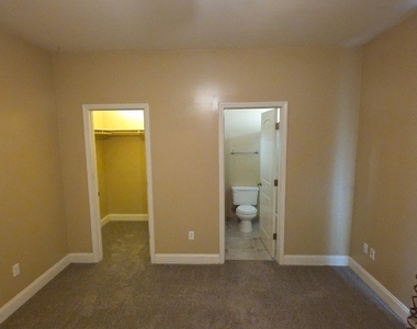 10401 Point Lakeview Road - Photo Thumbnail 6