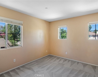 5960 Abernathy Drive - Photo Thumbnail 15