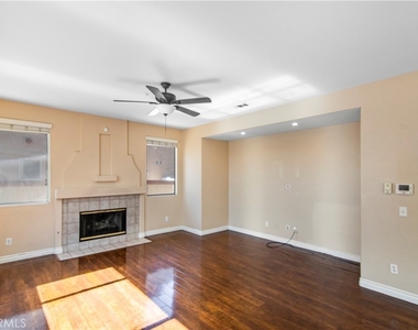 5960 Abernathy Drive - Photo Thumbnail 7