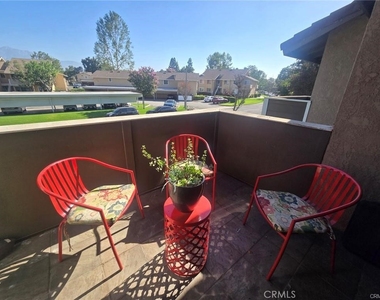 3640 Oak Creek Drive - Photo Thumbnail 9