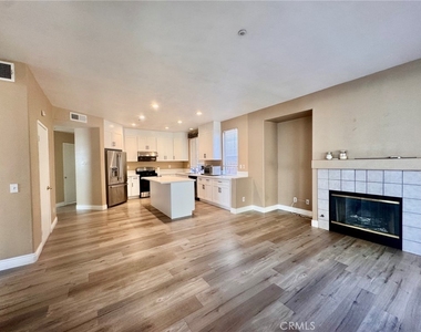 14880 Southend Street - Photo Thumbnail 4