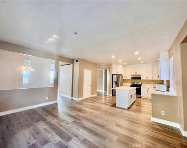 14880 Southend Street - Photo Thumbnail 7