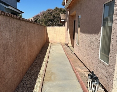 11377 Havstad Drive - Photo Thumbnail 31