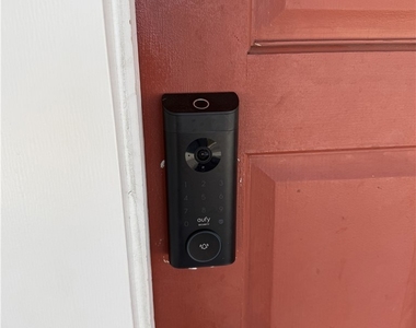 326 E Canyon Blvd - Photo Thumbnail 2