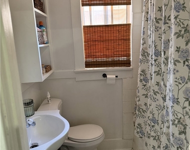 326 E Canyon Blvd - Photo Thumbnail 8