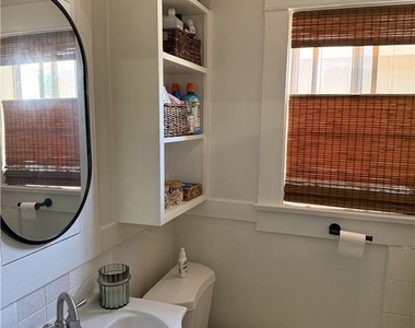 326 E Canyon Blvd - Photo Thumbnail 9