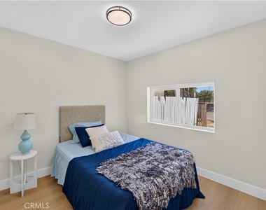 248 W N - Photo Thumbnail 26