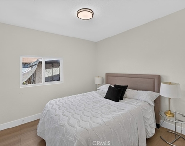 248 W N - Photo Thumbnail 29