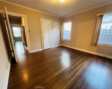 656 W 117th - Photo Thumbnail 8
