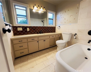 656 W 117th - Photo Thumbnail 6