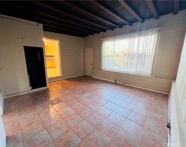 656 W 117th - Photo Thumbnail 25