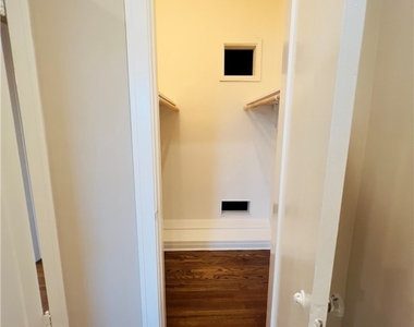 656 W 117th - Photo Thumbnail 24
