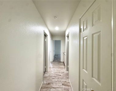 12789 Yorkshire Drive - Photo Thumbnail 16