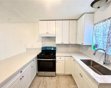 16214 Juniper Street - Photo Thumbnail 1