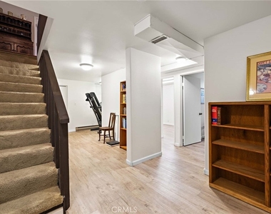 431 N Vermont Avenue - Photo Thumbnail 20