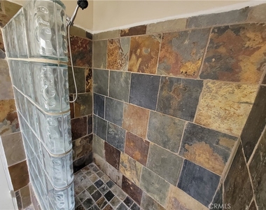 3640 Oak Creek Drive - Photo Thumbnail 10