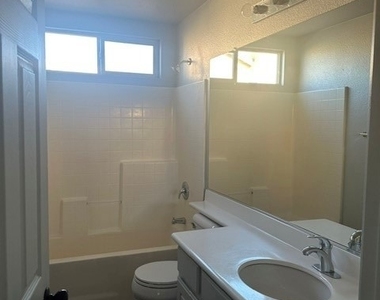 12241 Chacoma - Photo Thumbnail 14