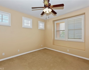 617 Mckenna Street - Photo Thumbnail 15