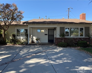515 W Marbury - Photo Thumbnail 1