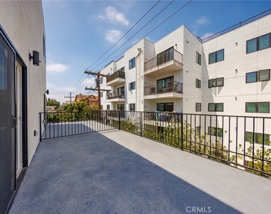 1063 S Corning Street - Photo Thumbnail 36