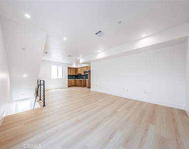1063 S Corning Street - Photo Thumbnail 17