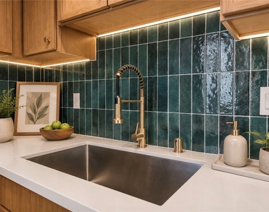 1063 S Corning Street - Photo Thumbnail 6