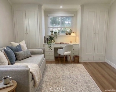 1815 Oakwood Avenue - Photo Thumbnail 23