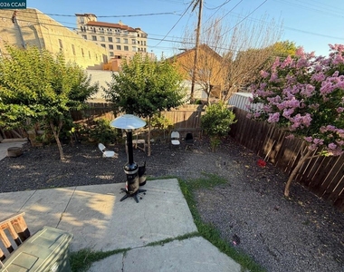 529 Carolina St - Photo Thumbnail 7