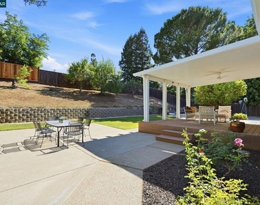 717 Bloching Cir - Photo Thumbnail 36
