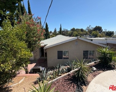 3283 Kelton Avenue - Photo Thumbnail 37