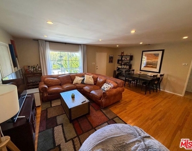 3283 Kelton Avenue - Photo Thumbnail 8