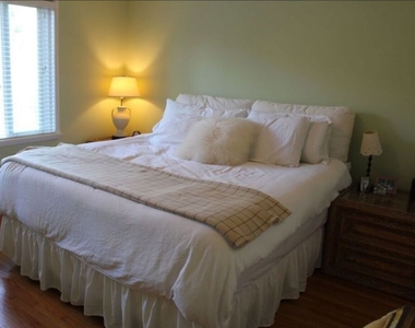 3283 Kelton Avenue - Photo Thumbnail 16
