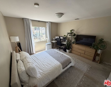 3283 Kelton Avenue - Photo Thumbnail 21