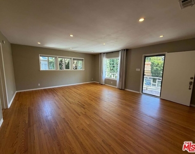 3283 Kelton Avenue - Photo Thumbnail 11