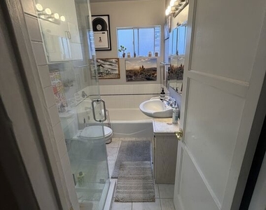 3283 Kelton Avenue - Photo Thumbnail 17
