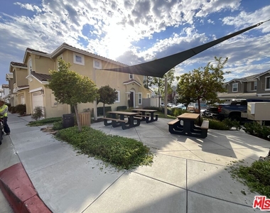 13211 Midnight Star Way - Photo Thumbnail 16