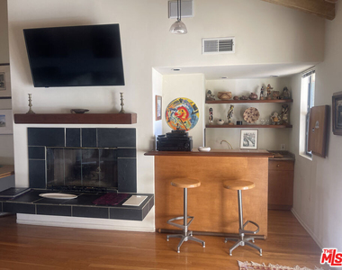 2027 Westridge Road - Photo Thumbnail 8