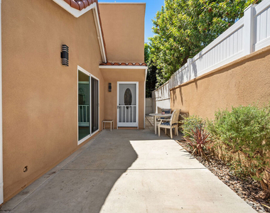 2325 Selby Avenue - Photo Thumbnail 15