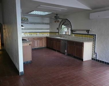 17320 Grand Avenue - Photo Thumbnail 21