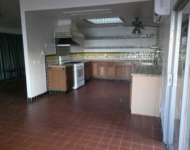 17320 Grand Avenue - Photo Thumbnail 13