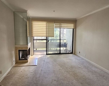 2122 Century Park Lane - Photo Thumbnail 2