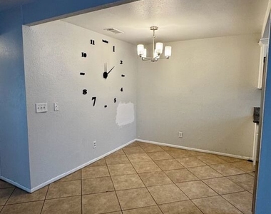 26416 San Jacinto Street - Photo Thumbnail 17