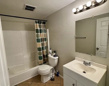 26416 San Jacinto Street - Photo Thumbnail 12