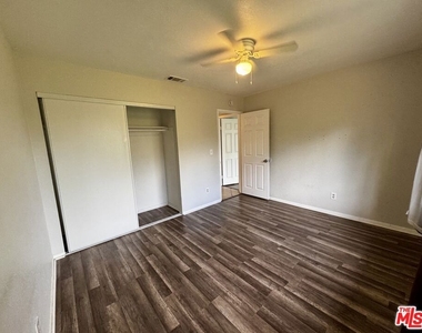 26416 San Jacinto Street - Photo Thumbnail 9