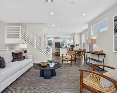 1678 Topanga - Photo Thumbnail 13