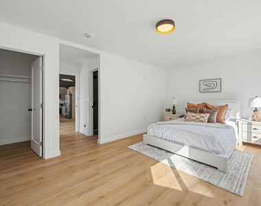2831 Overland Avenue - Photo Thumbnail 43